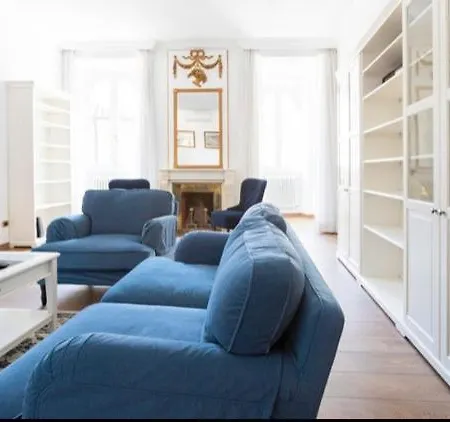 Casa Sangalletti アパート *