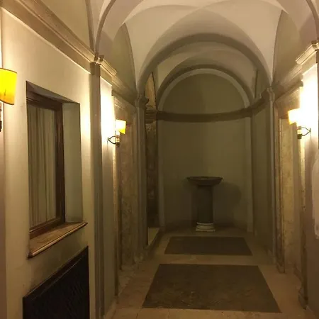 Casa Sangalletti アパート ローマ
