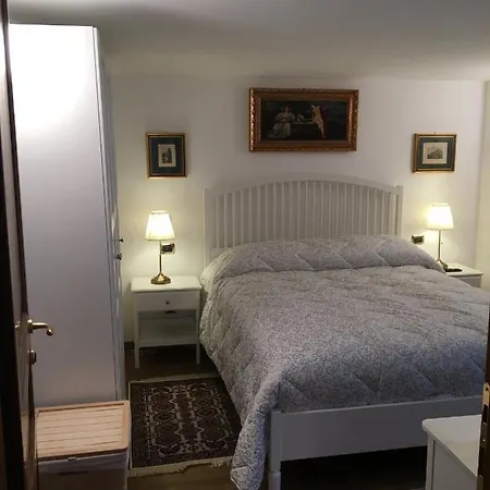 Casa Sangalletti アパート