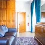 Casa Sangalletti * רומא