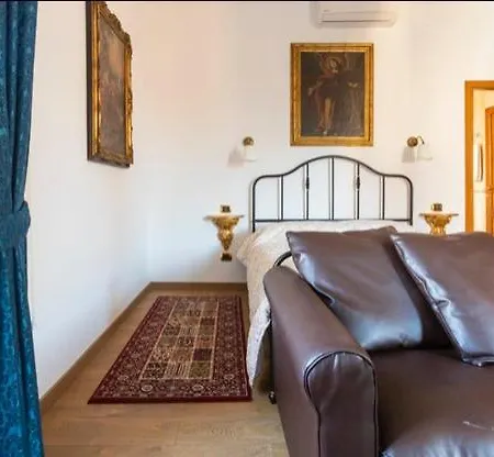 Casa Sangalletti * Rome
