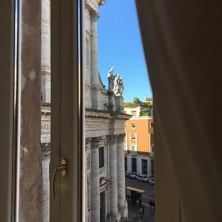 Casa Sangalletti * Rome